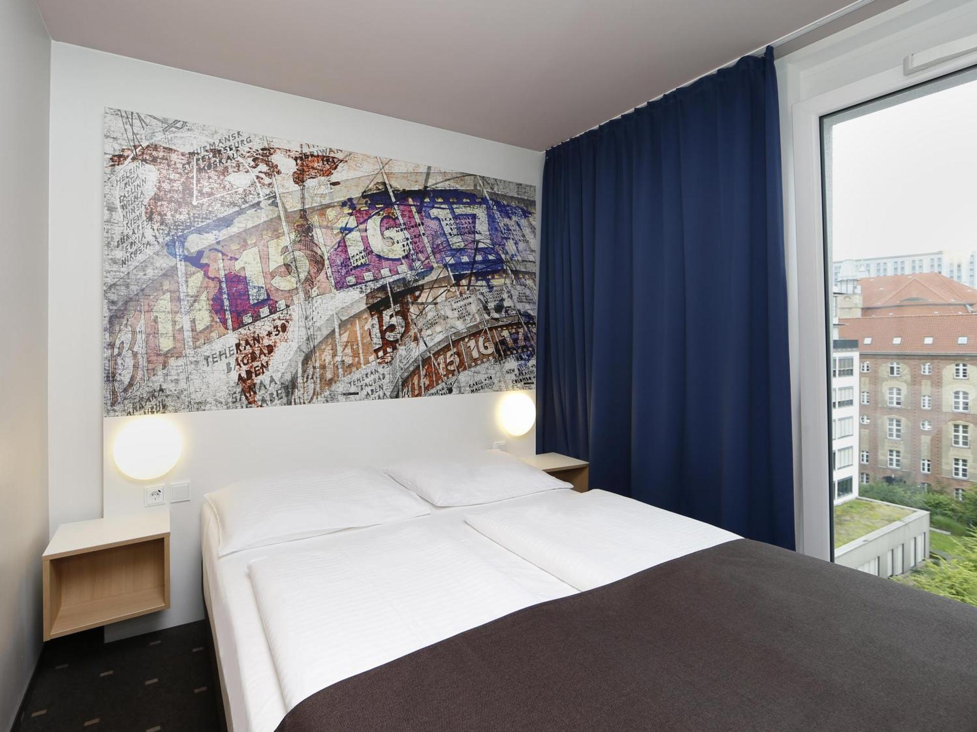 B&B Hotel Berlin-Alexanderplatz Exterior photo