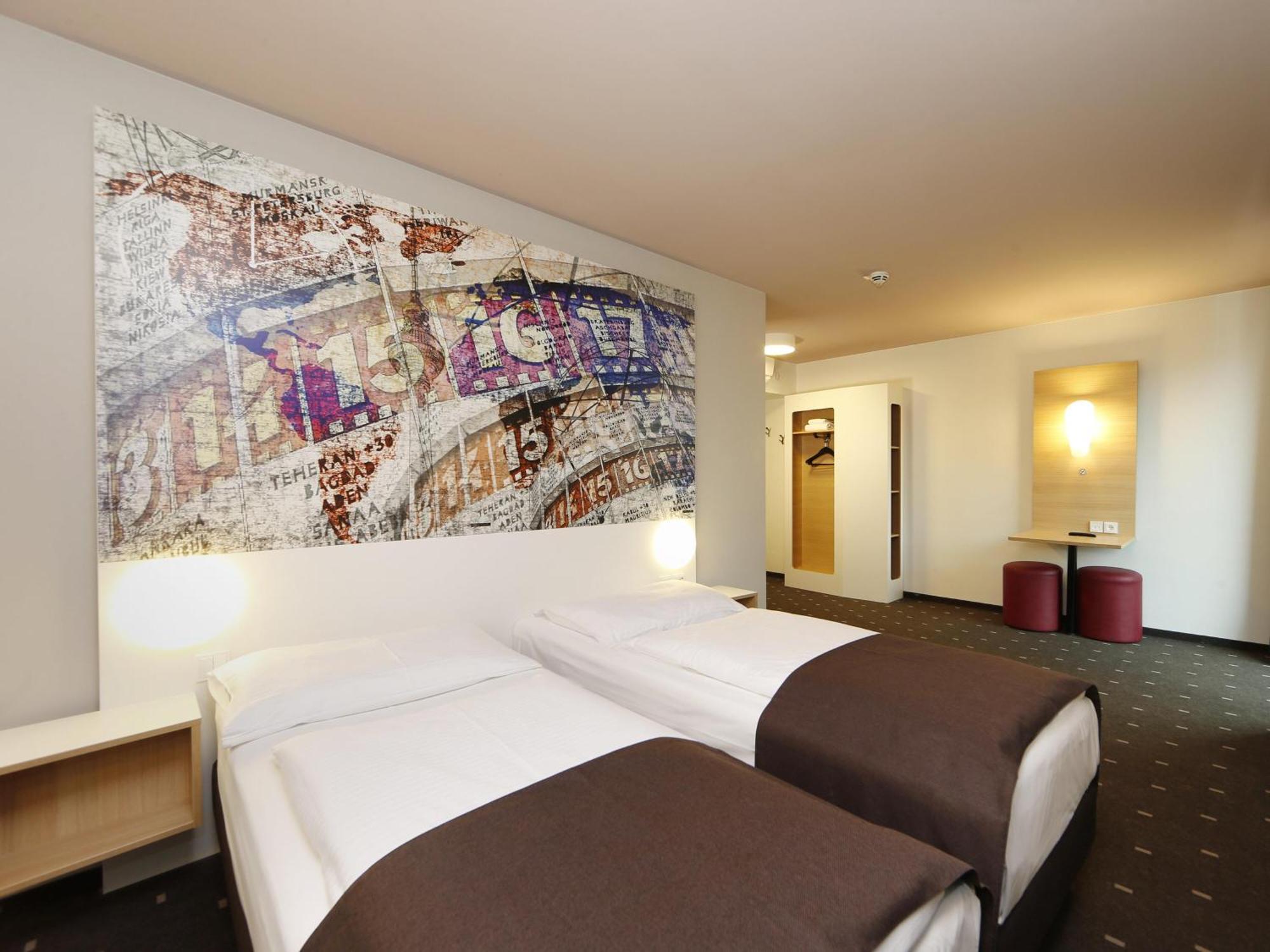 B&B Hotel Berlin-Alexanderplatz Exterior photo